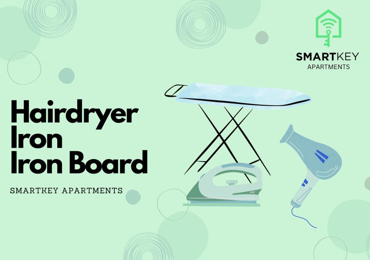 Modern 2 Bed 2 Bath Apartment Free Parking 沃特福德 外观 照片